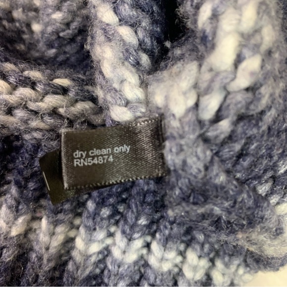 👻3/$15 Last Chance Sale! The Limited Blue White Striped Cowl Neck Fuzzy Sweater - Picture 7 of 8